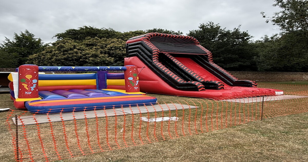 Barnet bouncy castle hire
